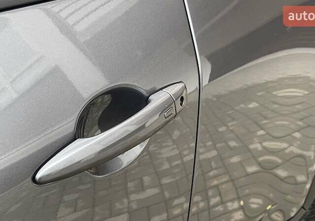 Серый Ниссан Rogue, объемом двигателя 1.5 л и пробегом 56 тыс. км за 21950 $, фото 17 на Automoto.ua