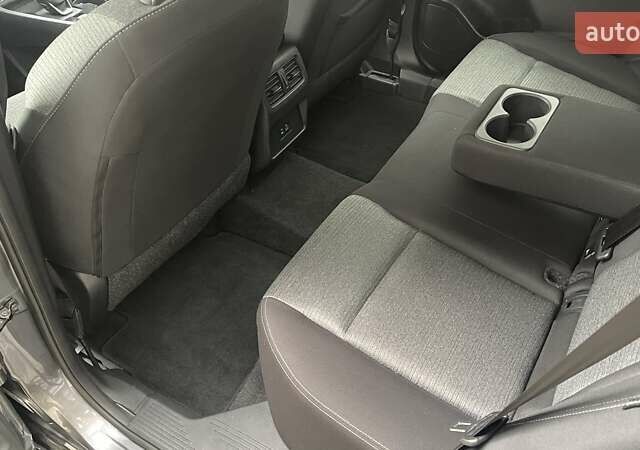 Серый Ниссан Rogue, объемом двигателя 1.5 л и пробегом 56 тыс. км за 21950 $, фото 25 на Automoto.ua