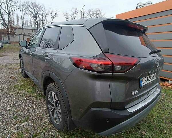 Серый Ниссан Rogue, объемом двигателя 1.5 л и пробегом 73 тыс. км за 19900 $, фото 10 на Automoto.ua