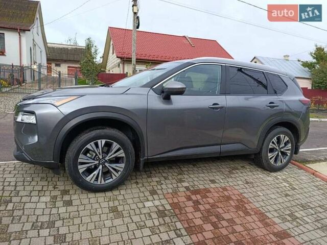 Сірий Ніссан Rogue, об'ємом двигуна 1.5 л та пробігом 76 тис. км за 20600 $, фото 6 на Automoto.ua