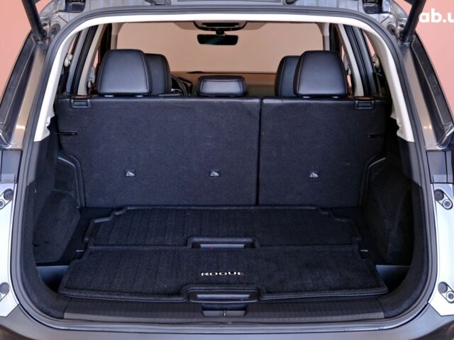 Серый Ниссан Rogue, объемом двигателя 1.5 л и пробегом 46 тыс. км за 24900 $, фото 8 на Automoto.ua