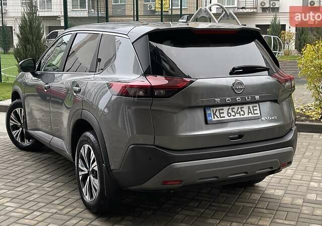Серый Ниссан Rogue, объемом двигателя 1.5 л и пробегом 56 тыс. км за 21950 $, фото 12 на Automoto.ua