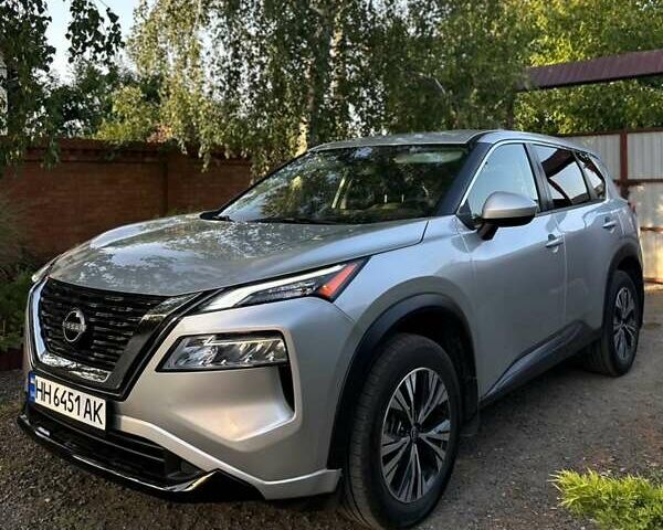 Сірий Ніссан Rogue, об'ємом двигуна 1.5 л та пробігом 62 тис. км за 22000 $, фото 9 на Automoto.ua