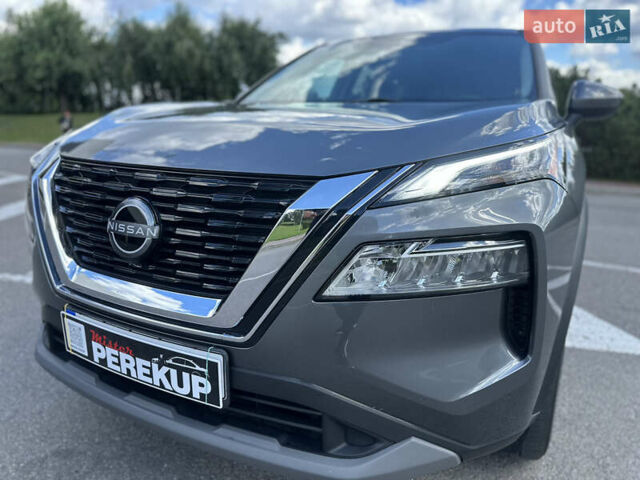 Серый Ниссан Rogue, объемом двигателя 1.5 л и пробегом 35 тыс. км за 26999 $, фото 5 на Automoto.ua
