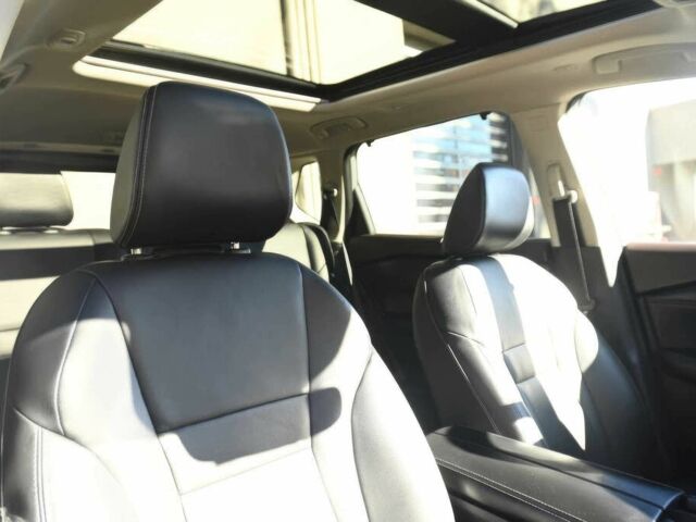 Серый Ниссан Rogue, объемом двигателя 1.5 л и пробегом 16 тыс. км за 10200 $, фото 16 на Automoto.ua