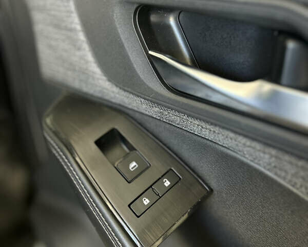 Сірий Ніссан Rogue, об'ємом двигуна 1.5 л та пробігом 62 тис. км за 22000 $, фото 57 на Automoto.ua