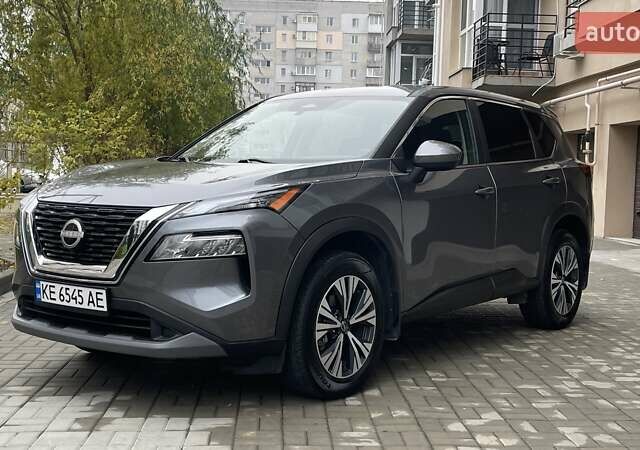 Серый Ниссан Rogue, объемом двигателя 1.5 л и пробегом 56 тыс. км за 21950 $, фото 14 на Automoto.ua