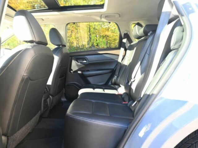 Серый Ниссан Rogue, объемом двигателя 1.5 л и пробегом 16 тыс. км за 10200 $, фото 14 на Automoto.ua