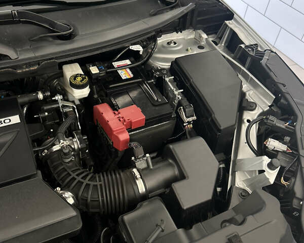 Сірий Ніссан Rogue, об'ємом двигуна 1.5 л та пробігом 62 тис. км за 22000 $, фото 75 на Automoto.ua