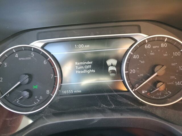 Серый Ниссан Rogue, объемом двигателя 1.5 л и пробегом 26 тыс. км за 14300 $, фото 8 на Automoto.ua