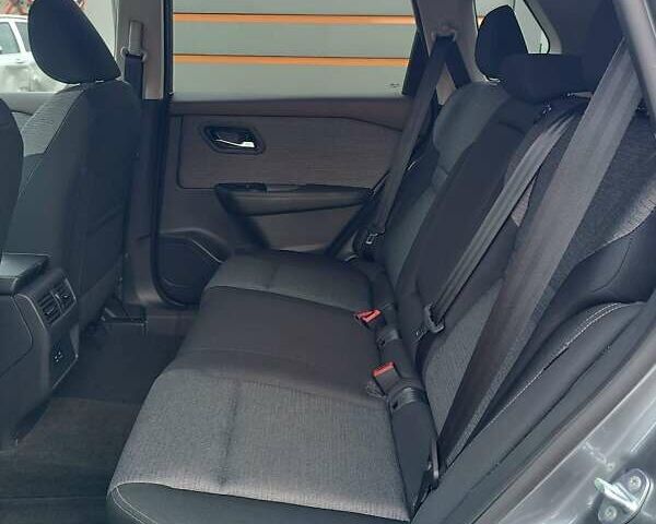 Серый Ниссан Rogue, объемом двигателя 1.5 л и пробегом 73 тыс. км за 19900 $, фото 6 на Automoto.ua