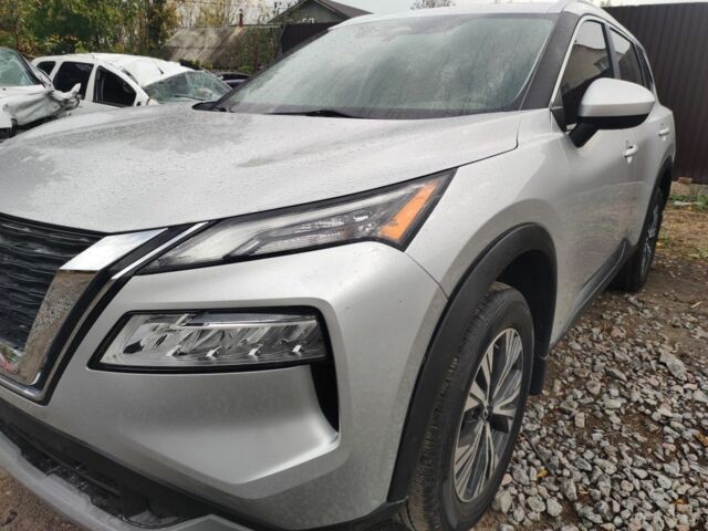 Сірий Ніссан Rogue, об'ємом двигуна 1.5 л та пробігом 7 тис. км за 14300 $, фото 2 на Automoto.ua