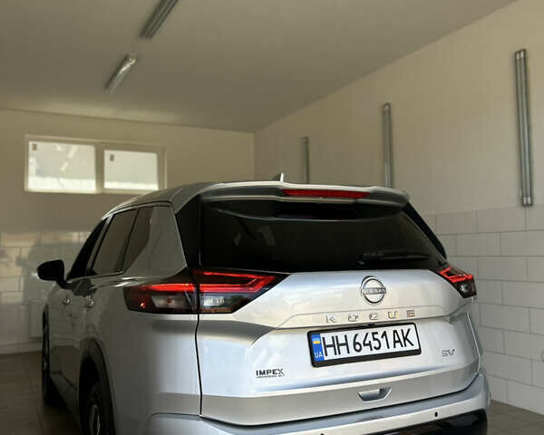 Сірий Ніссан Rogue, об'ємом двигуна 1.5 л та пробігом 62 тис. км за 22000 $, фото 27 на Automoto.ua