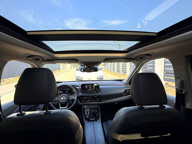 Серый Ниссан Rogue, объемом двигателя 1.5 л и пробегом 39 тыс. км за 27500 $, фото 9 на Automoto.ua