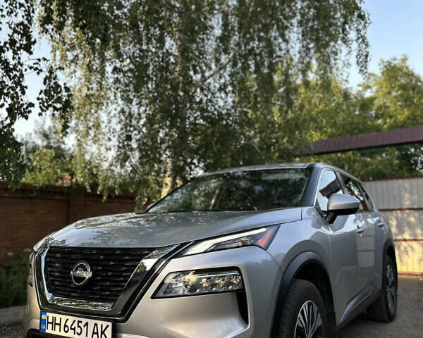 Сірий Ніссан Rogue, об'ємом двигуна 1.5 л та пробігом 62 тис. км за 22000 $, фото 10 на Automoto.ua