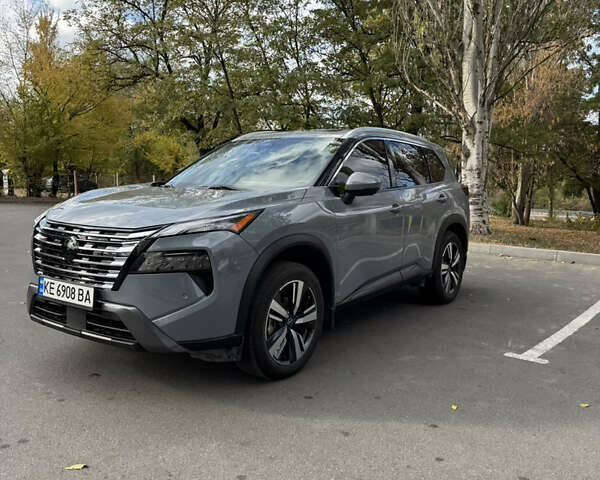 Сірий Ніссан Rogue, об'ємом двигуна 1.5 л та пробігом 17 тис. км за 27900 $, фото 8 на Automoto.ua