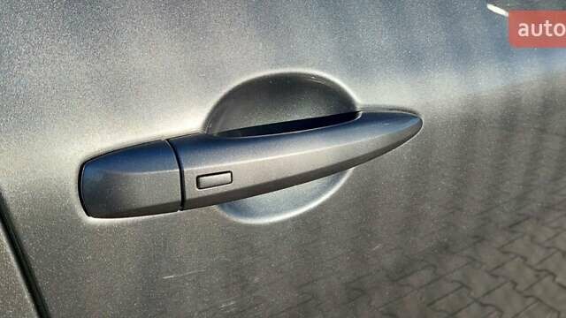 Серый Ниссан Rogue, объемом двигателя 1.5 л и пробегом 10 тыс. км за 24300 $, фото 18 на Automoto.ua