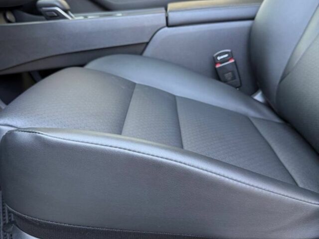 Сірий Ніссан Rogue, об'ємом двигуна 0 л та пробігом 6 тис. км за 25800 $, фото 17 на Automoto.ua