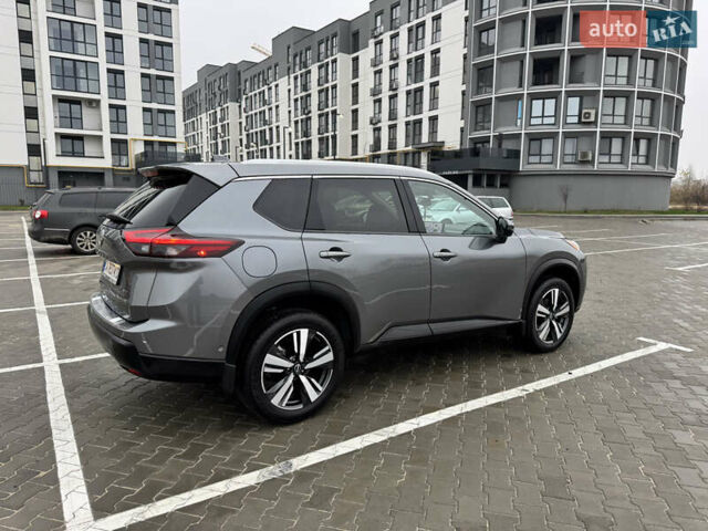 Серый Ниссан Rogue, объемом двигателя 1.5 л и пробегом 3 тыс. км за 26700 $, фото 16 на Automoto.ua