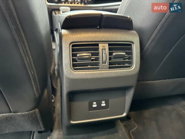 Серый Ниссан Rogue, объемом двигателя 1.5 л и пробегом 3 тыс. км за 26700 $, фото 38 на Automoto.ua