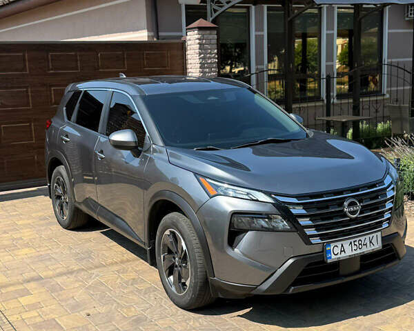 Серый Ниссан Rogue, объемом двигателя 1.5 л и пробегом 23 тыс. км за 26500 $, фото 8 на Automoto.ua