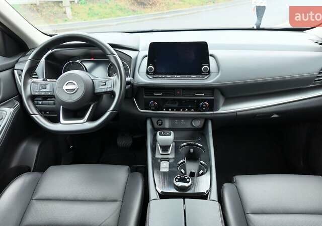 Сірий Ніссан Rogue, об'ємом двигуна 1.5 л та пробігом 4 тис. км за 25800 $, фото 33 на Automoto.ua