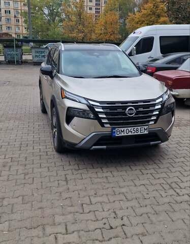Серый Ниссан Rogue, объемом двигателя 1.5 л и пробегом 1 тыс. км за 35000 $, фото 1 на Automoto.ua