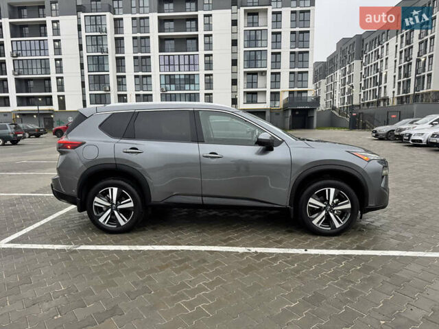Серый Ниссан Rogue, объемом двигателя 1.5 л и пробегом 3 тыс. км за 26700 $, фото 15 на Automoto.ua