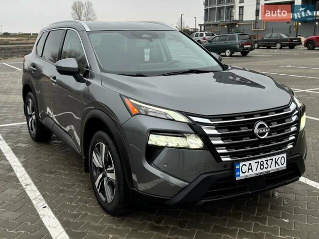Серый Ниссан Rogue, объемом двигателя 1.5 л и пробегом 3 тыс. км за 26700 $, фото 13 на Automoto.ua