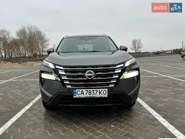 Серый Ниссан Rogue, объемом двигателя 1.5 л и пробегом 3 тыс. км за 26700 $, фото 11 на Automoto.ua