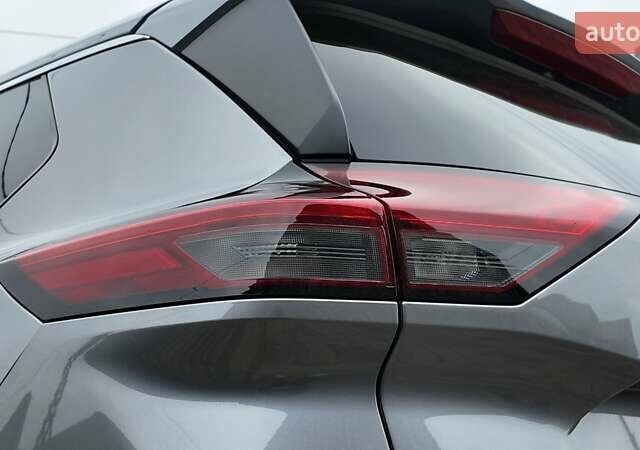 Сірий Ніссан Rogue, об'ємом двигуна 1.5 л та пробігом 4 тис. км за 25800 $, фото 38 на Automoto.ua