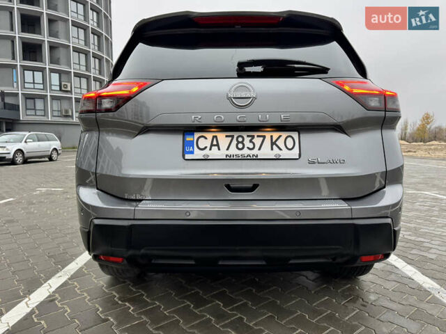 Серый Ниссан Rogue, объемом двигателя 1.5 л и пробегом 3 тыс. км за 26700 $, фото 22 на Automoto.ua