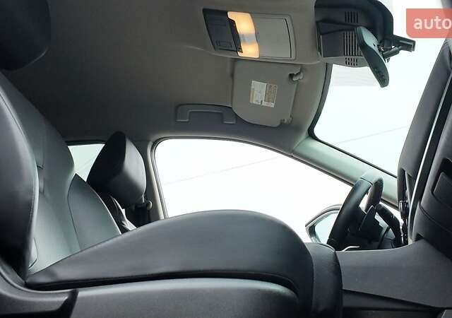 Сірий Ніссан Rogue, об'ємом двигуна 1.5 л та пробігом 4 тис. км за 25800 $, фото 30 на Automoto.ua