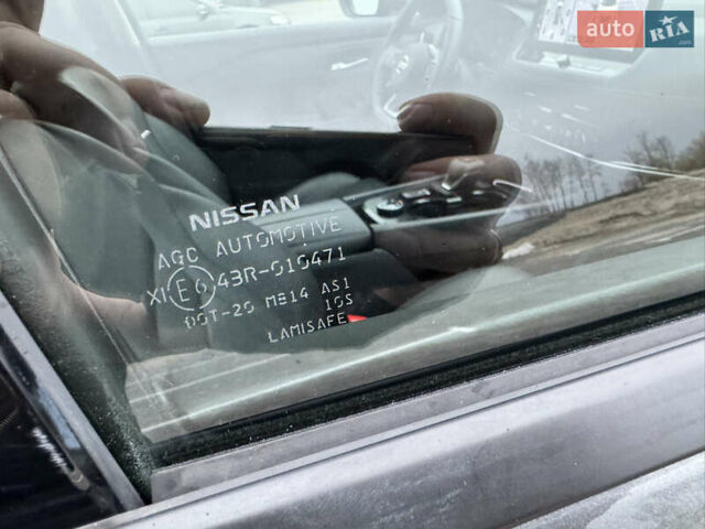 Серый Ниссан Rogue, объемом двигателя 1.5 л и пробегом 3 тыс. км за 26700 $, фото 24 на Automoto.ua