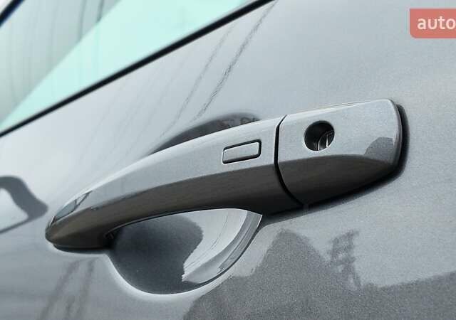 Сірий Ніссан Rogue, об'ємом двигуна 1.5 л та пробігом 4 тис. км за 25800 $, фото 37 на Automoto.ua