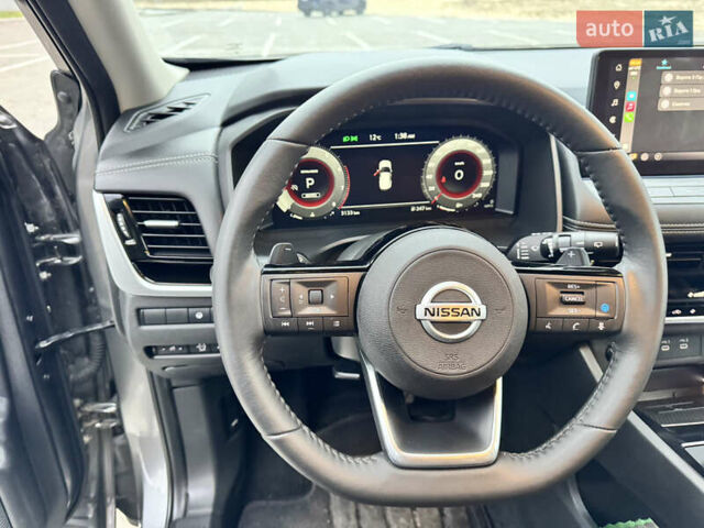 Серый Ниссан Rogue, объемом двигателя 1.5 л и пробегом 3 тыс. км за 26700 $, фото 28 на Automoto.ua