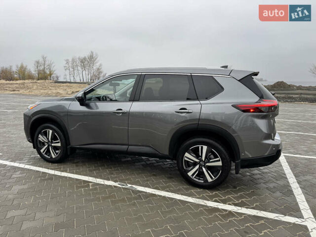 Серый Ниссан Rogue, объемом двигателя 1.5 л и пробегом 3 тыс. км за 26700 $, фото 20 на Automoto.ua