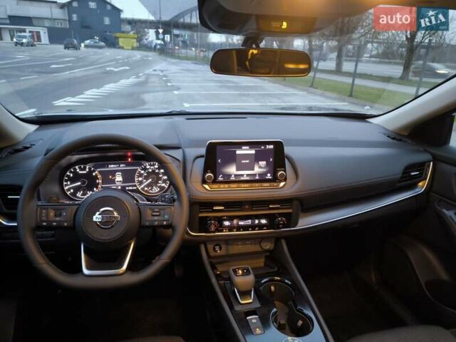 Сірий Ніссан Rogue, об'ємом двигуна 1.5 л та пробігом 2 тис. км за 28200 $, фото 10 на Automoto.ua