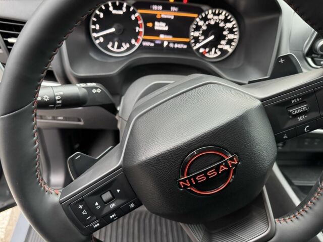 Сірий Ніссан Rogue, об'ємом двигуна 1.5 л та пробігом 5 тис. км за 26900 $, фото 9 на Automoto.ua