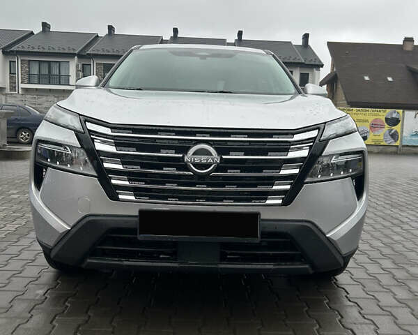 Сірий Ніссан Rogue, об'ємом двигуна 1.5 л та пробігом 1 тис. км за 27500 $, фото 4 на Automoto.ua