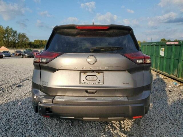 Сірий Ніссан Rogue, об'ємом двигуна 1.5 л та пробігом 20 тис. км за 10000 $, фото 5 на Automoto.ua