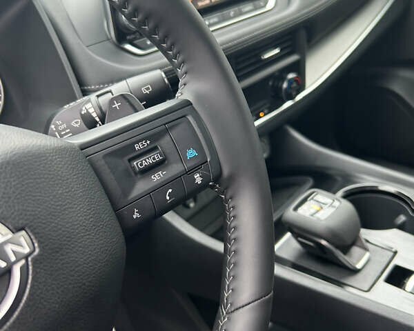 Сірий Ніссан Rogue, об'ємом двигуна 1.5 л та пробігом 1 тис. км за 27500 $, фото 28 на Automoto.ua