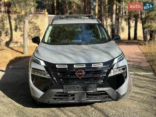 Сірий Ніссан Rogue, об'ємом двигуна 1.5 л та пробігом 6 тис. км за 26900 $, фото 1 на Automoto.ua