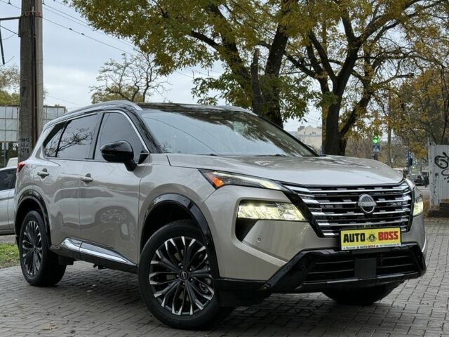 Сірий Ніссан Rogue, об'ємом двигуна 1.5 л та пробігом 3 тис. км за 29999 $, фото 5 на Automoto.ua