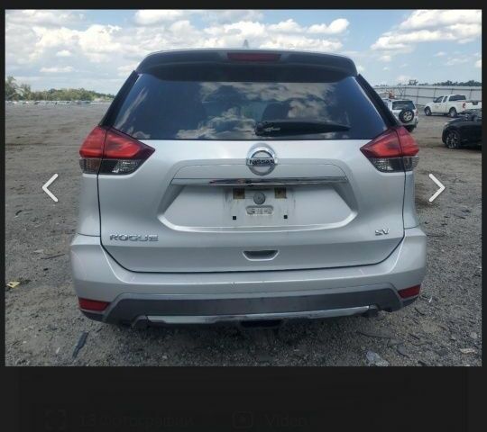 Сірий Ніссан Rogue, об'ємом двигуна 2 л та пробігом 204 тис. км за 9100 $, фото 5 на Automoto.ua