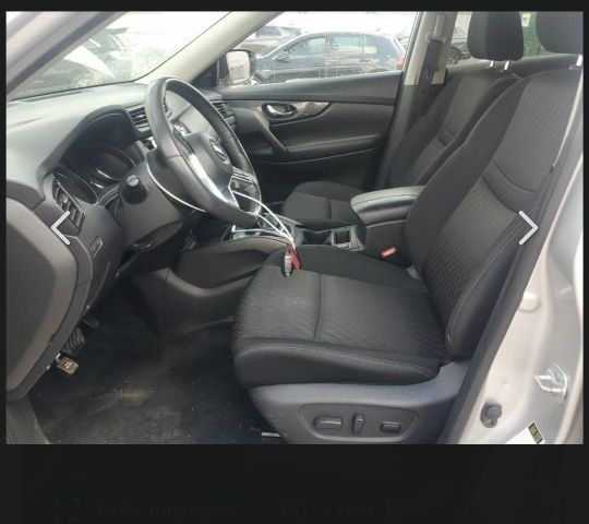 Сірий Ніссан Rogue, об'ємом двигуна 2 л та пробігом 204 тис. км за 9100 $, фото 6 на Automoto.ua