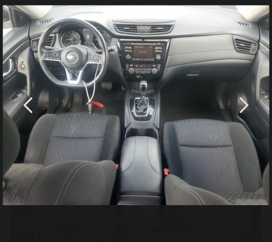 Сірий Ніссан Rogue, об'ємом двигуна 2 л та пробігом 204 тис. км за 9100 $, фото 7 на Automoto.ua