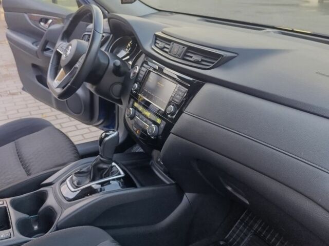 Синий Ниссан Rogue, объемом двигателя 2.5 л и пробегом 112 тыс. км за 16500 $, фото 6 на Automoto.ua