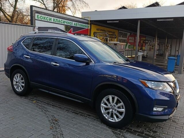 Синий Ниссан Rogue, объемом двигателя 2.5 л и пробегом 112 тыс. км за 16500 $, фото 2 на Automoto.ua