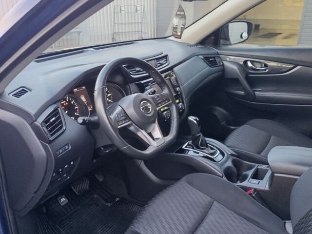 Синий Ниссан Rogue, объемом двигателя 2.5 л и пробегом 112 тыс. км за 16500 $, фото 5 на Automoto.ua